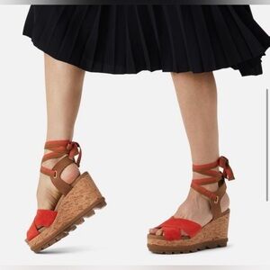 Sorel Joanie II Hi Ankle Lace Sandal Size 7 in excellent condition